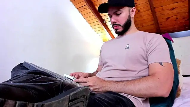 Tom Bailey online show from January 17, 12:43 pm