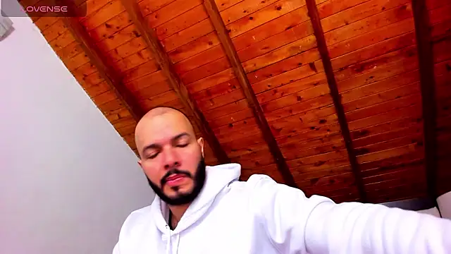 Tom Bailey online show from March 22, 12:52 pm