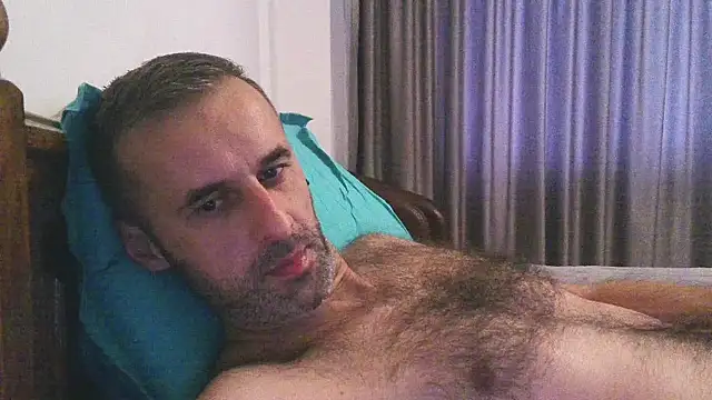 stevenpit online show from November 28, 6:49 am