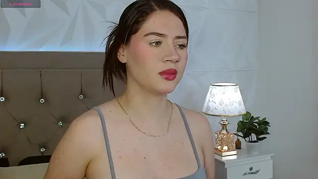 Gwen drew online show from March 17, 1:25 pm