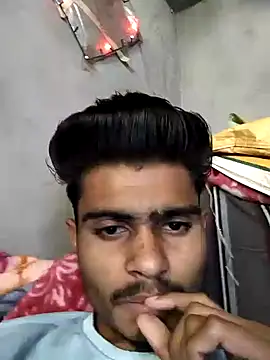 Snapshot of Yasha_14C_Creator chatting on January 1, 8:35 am Yasha 14C Creator online show from January 1, 8:35 am