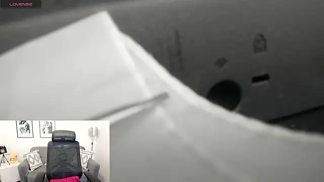 leslyflorez online show from March 3, 8:54 pm