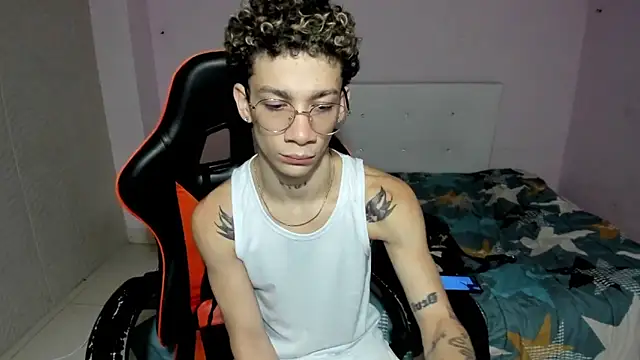 mateodeamjo online show from October 23, 8:13 am