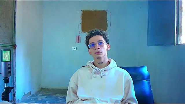 mateodeamjo online show from February 10, 1:48 pm