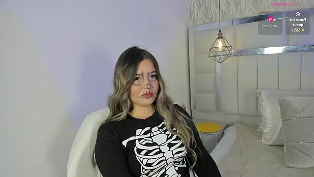 1m dalhia online show from October 30, 10:10 pm