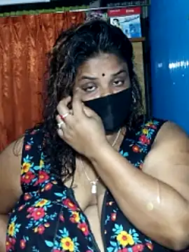 Snapshot of Dusto_Meye chatting on February 18, 5:47 am Dusto Meye online show from February 18, 5:47 am