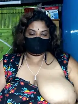 Snapshot of Dusto_Meye chatting on March 2, 6:37 pm Dusto Meye online show from March 2, 6:37 pm