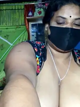 Snapshot of Dusto_Meye chatting on March 6, 5:42 pm Dusto Meye online show from March 6, 5:42 pm