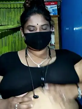 Snapshot of Dusto_Meye chatting on March 23, 7:18 pm Dusto Meye online show from March 23, 7:18 pm