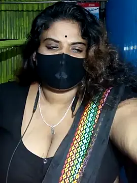Snapshot of Dusto_Meye chatting on May 14, 8:15 pm Dusto Meye online show from May 14, 8:15 pm
