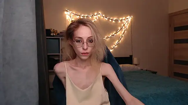 amber quell here online show from January 16, 3:13 pm