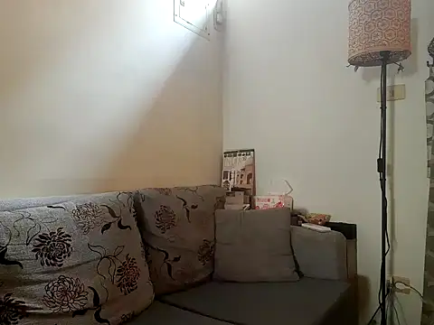 Snapshot of KennyLOVERboy chatting on March 2, 12:53 am KennyLOVERboy online show from March 2, 12:53 am