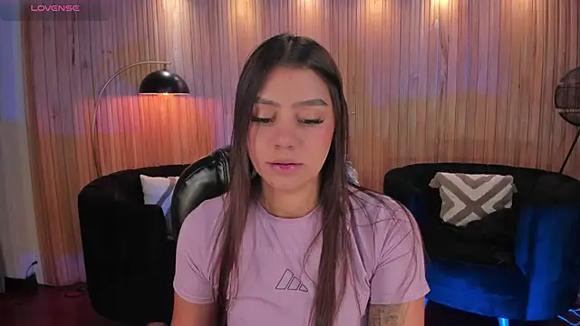 AllyJensen online show from February 25, 10:47 am