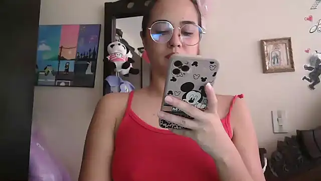 trianabell online show from March 10, 6:13 pm