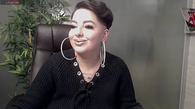 BustyAllyy online show from February 4, 10:02 pm