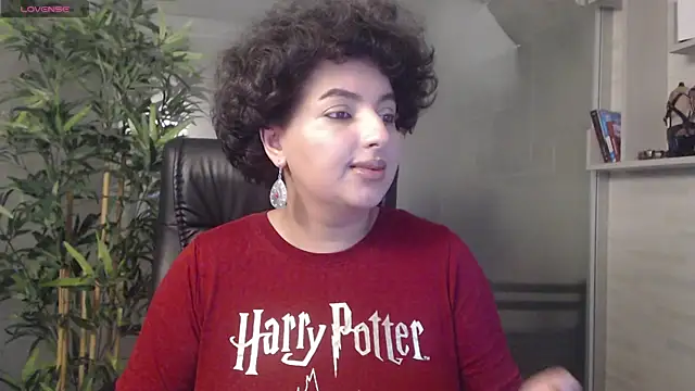 BustyAllyy online show from September 12, 4:07 pm