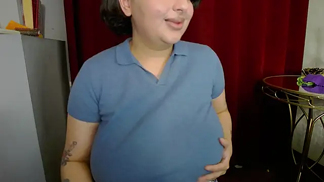 BustyAllyy online show from November 9, 5:11 pm