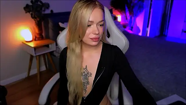 Lily Yin online show from March 24, 6:51 am