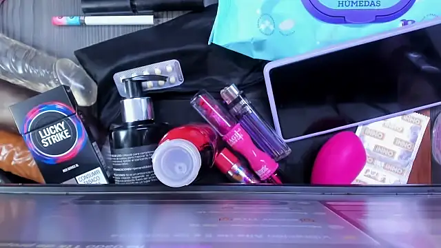 DaianaLutz online show from November 29, 7:17 pm