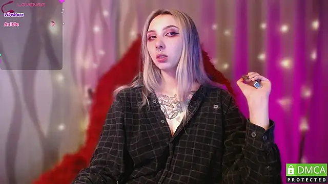 JustMeowGirl online show from February 24, 2:30 am