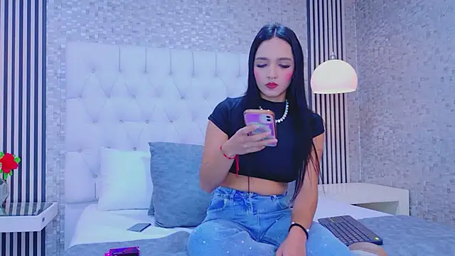 MiaSweeths online show from February 20, 3:36 am