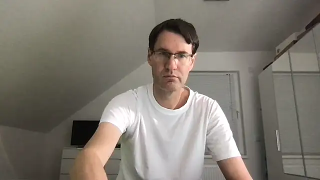 zxzx cam1 online show from December 3, 4:06 pm