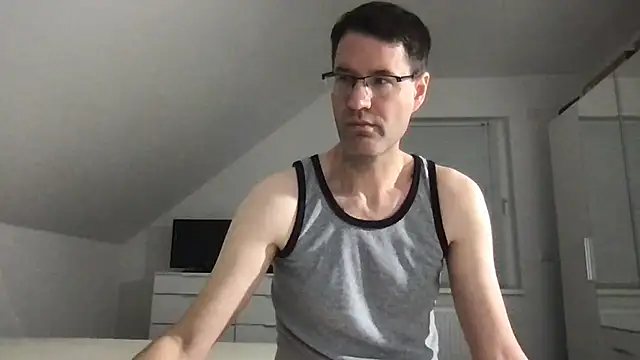 zxzx cam1 online show from December 21, 5:18 pm