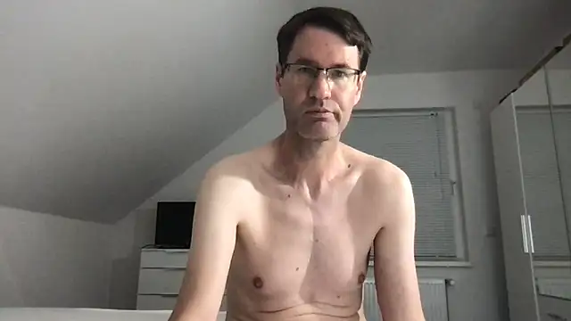 zxzx cam1 online show from September 12, 3:23 pm