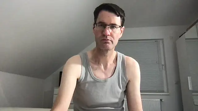 zxzx cam1 online show from December 2, 6:25 pm