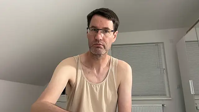 zxzx cam1 online show from July 3, 5:30 pm