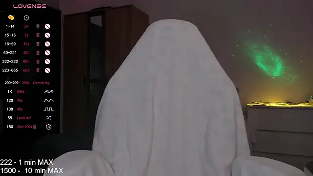 HANNA MONTANAS online show from November 24, 5:12 pm