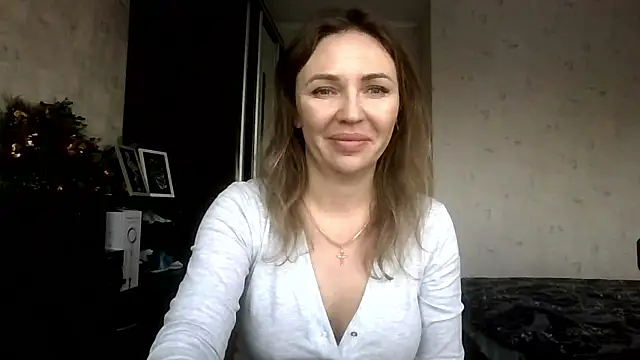 AngelinaLove28 online show from January 15, 7:46 am