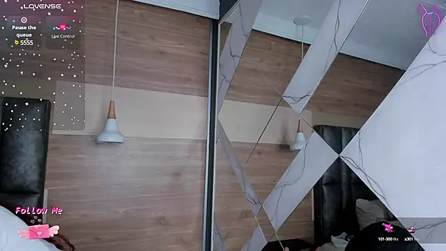 AdelaineBest online show from January 16, 3:56 am