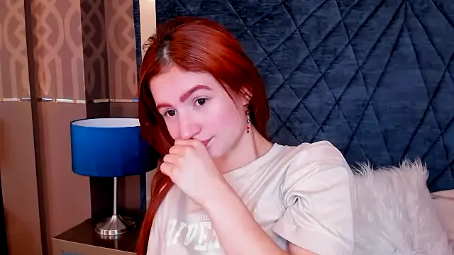 AdelaineBest online show from February 1, 7:26 am