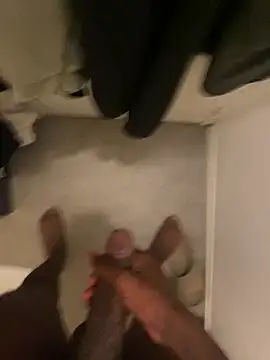 Snapshot of damien954 chatting on November 9, 5:11 pm damien954 online show from November 9, 5:11 pm