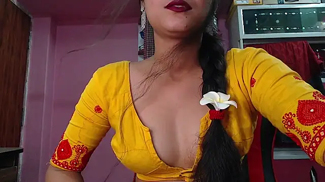 Snapshot of Angel_Alison_ chatting on December 17, 7:04 pm Angel Alison  online show from December 17, 7:04 pm