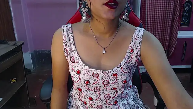 Snapshot of Angel_Alison_ chatting on December 21, 6:12 pm Angel Alison  online show from December 21, 6:12 pm
