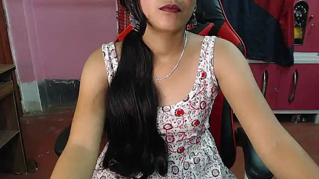Snapshot of Angel_Alison_ chatting on February 27, 5:47 pm Angel Alison  online show from February 27, 5:47 pm