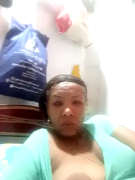 Snapshot of Surreyaa chatting on November 28, 5:10 am Surreyaa online show from November 28, 5:10 am