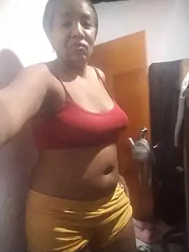 Snapshot of Surreyaa chatting on January 10, 7:43 am Surreyaa online show from January 10, 7:43 am