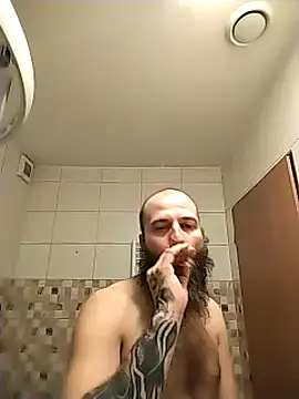 Snapshot of AbukLoko chatting on March 1, 5:05 pm AbukLoko online show from March 1, 5:05 pm