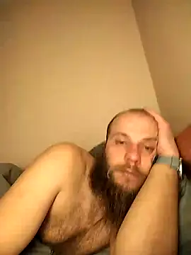 Snapshot of AbukLoko chatting on March 2, 11:42 pm AbukLoko online show from March 2, 11:42 pm