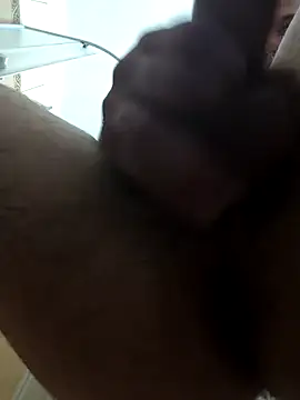 Snapshot of AbukLoko chatting on February 8, 6:33 pm AbukLoko online show from February 8, 6:33 pm