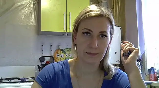 Snapshot of AshleyXHoney chatting on January 22, 11:34 am AshleyXHoney online show from January 22, 11:34 am