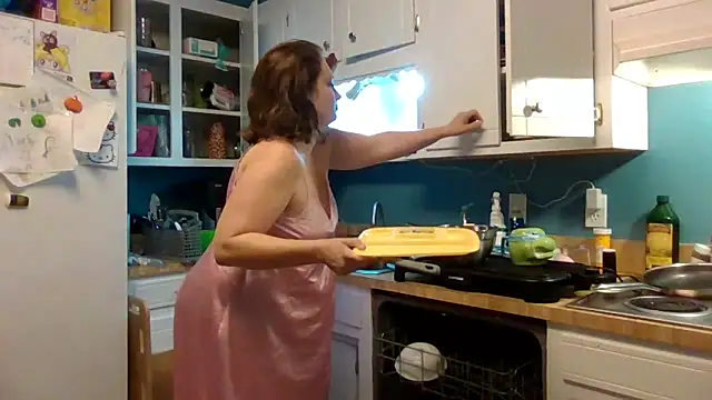 MilfyMrsRobinson online show from November 22, 12:20 am