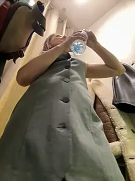 Snapshot of MooonReal chatting on January 26, 9:19 am MooonReal online show from January 26, 9:19 am