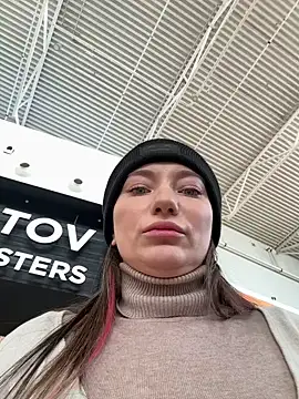 Snapshot of MooonReal chatting on March 14, 3:15 am MooonReal online show from March 14, 3:15 am