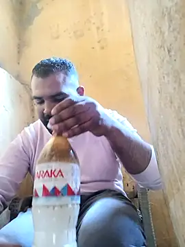 Snapshot of ListedLoin chatting on February 16, 3:16 pm ListedLoin online show from February 16, 3:16 pm