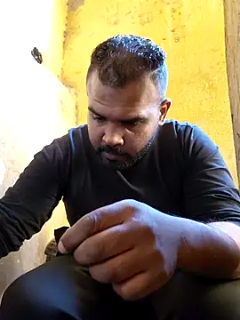 ListedLoin online show from April 23, 4:57 am