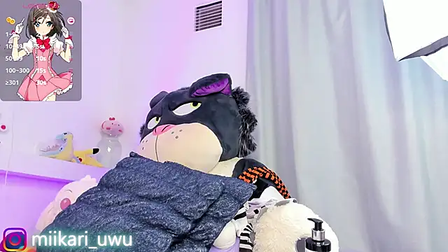 Ahri Elderwood online show from February 21, 7:56 am